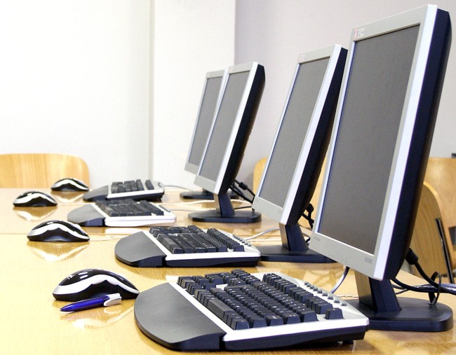 Поставка новых компьютеров в офис